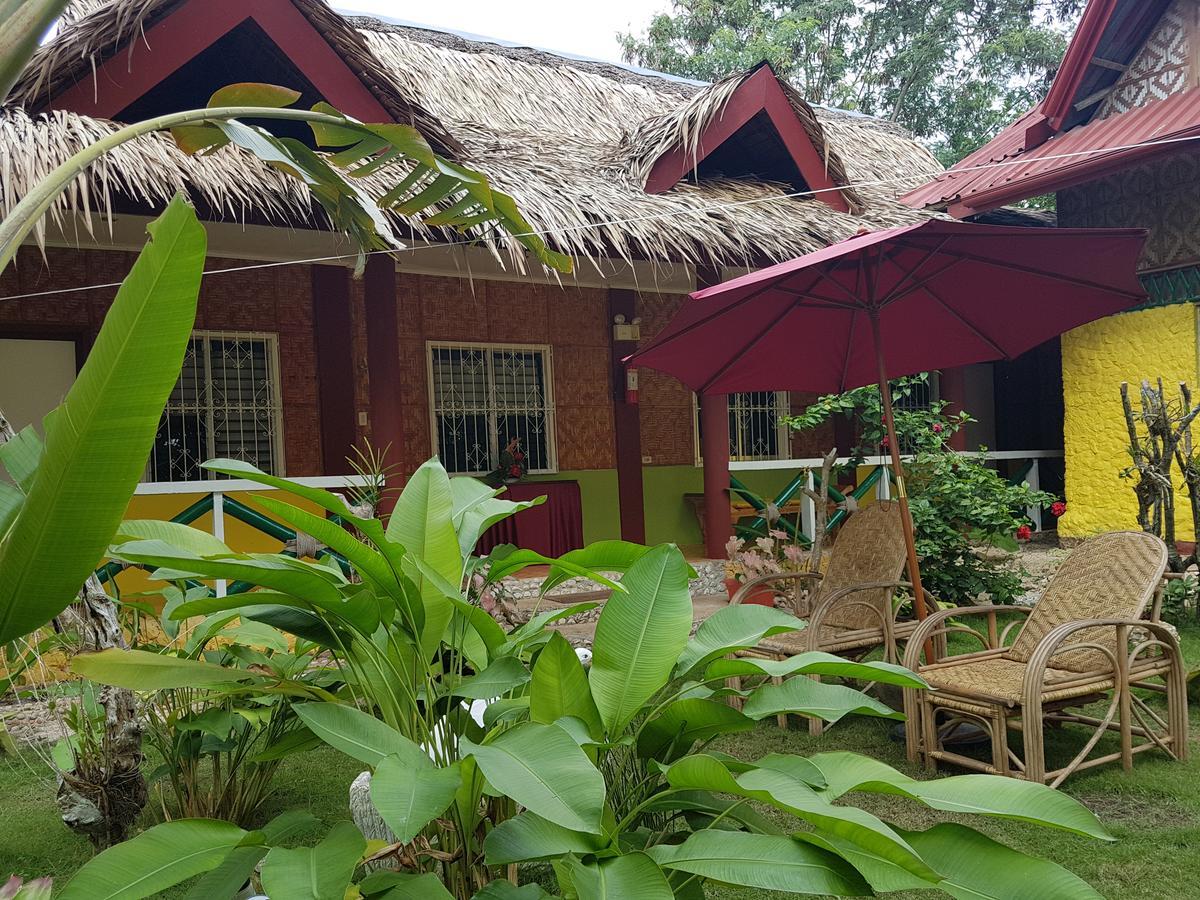 Traville Huts Palm Beach Inn Panglao Exteriér fotografie